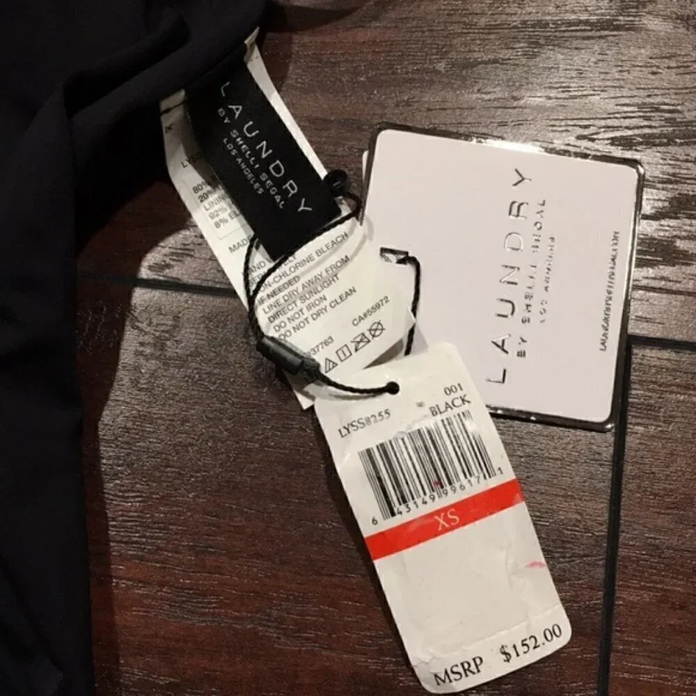 NWT LAUNDRY Italian Luxe Solid Choker 1Piece swim